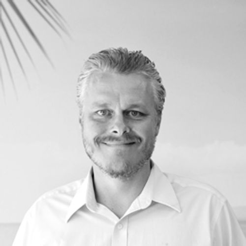 Portrait of Dan van der Kooy, MSc